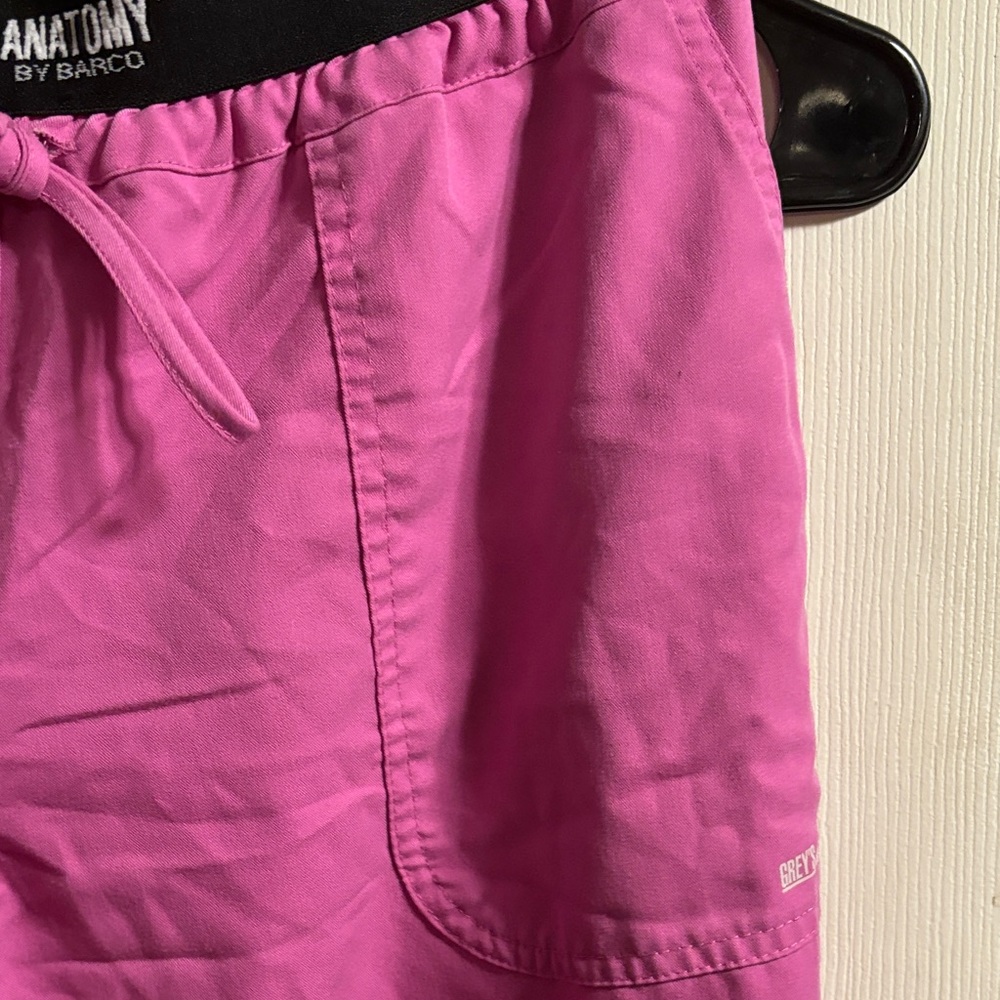 Grey's Anatomy Vibrant Pink Lounge Pants - Picture 8 of 11